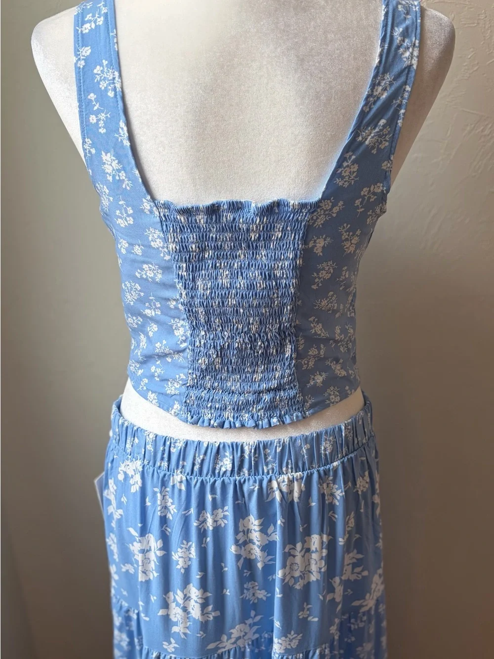 No Comment Blue Floral Crop Top & Tiered Maxi Skirt Set NWT Large